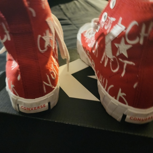 Converse - Picture 4 of 4